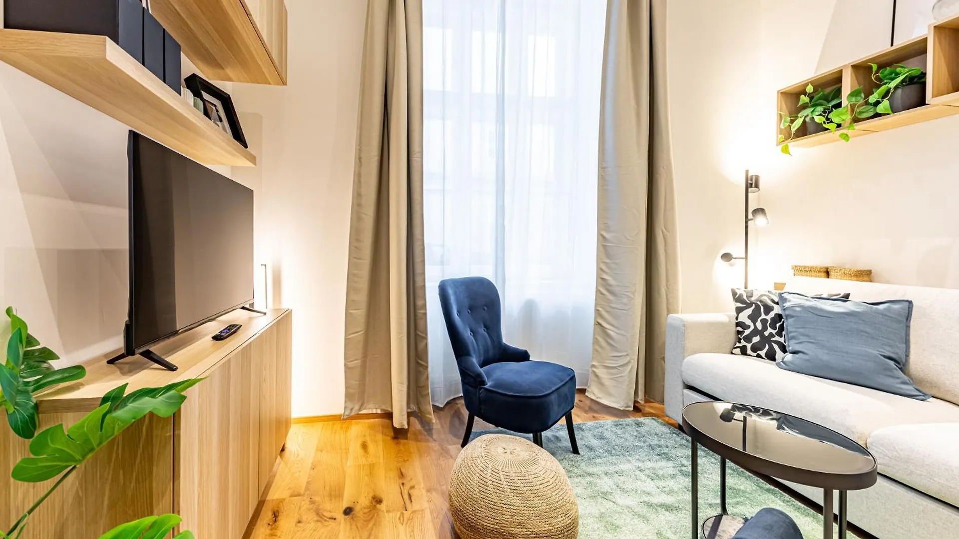 Superior Design Apartment By Jr City Apartments Vienne