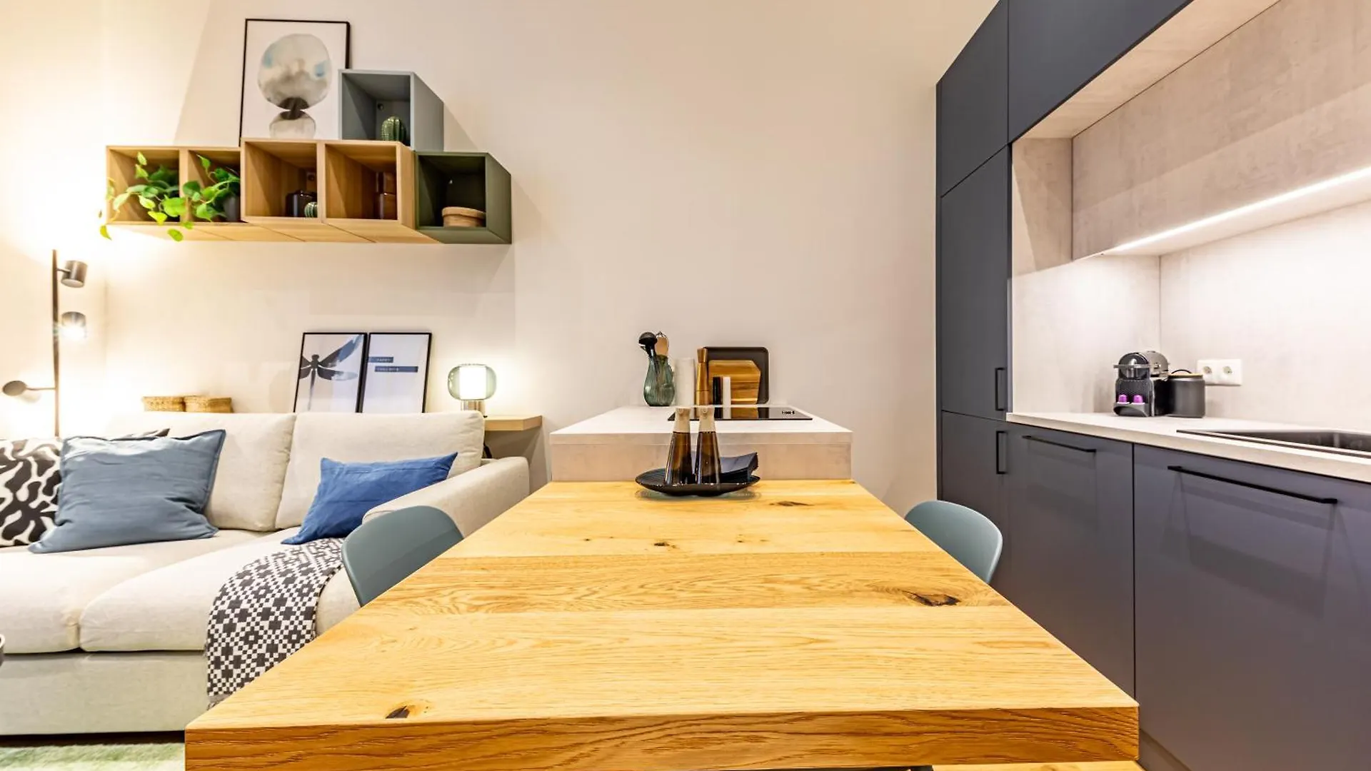 Superior Design Apartment By Jr City Apartments Vienna Austria